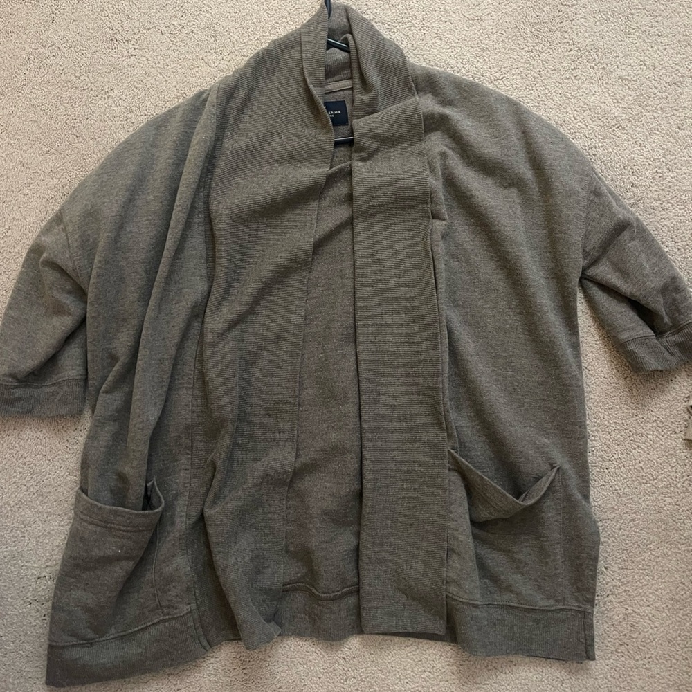 American Eagle cardigan